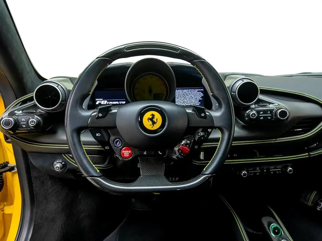 فيراري F8 تريبوتو With Warranty and Service Contract