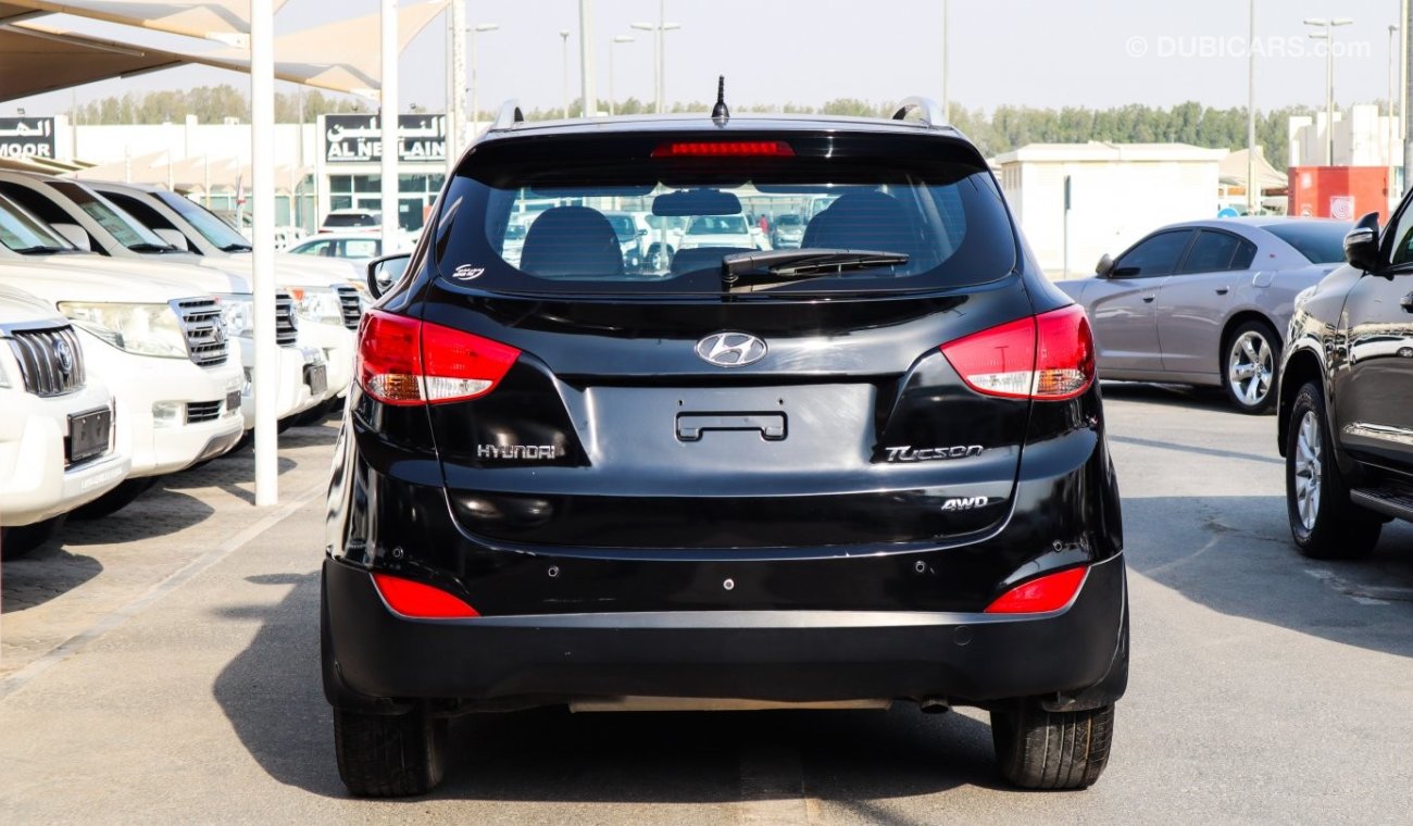 Hyundai Tucson Tucson 2014 full option GCC clean car