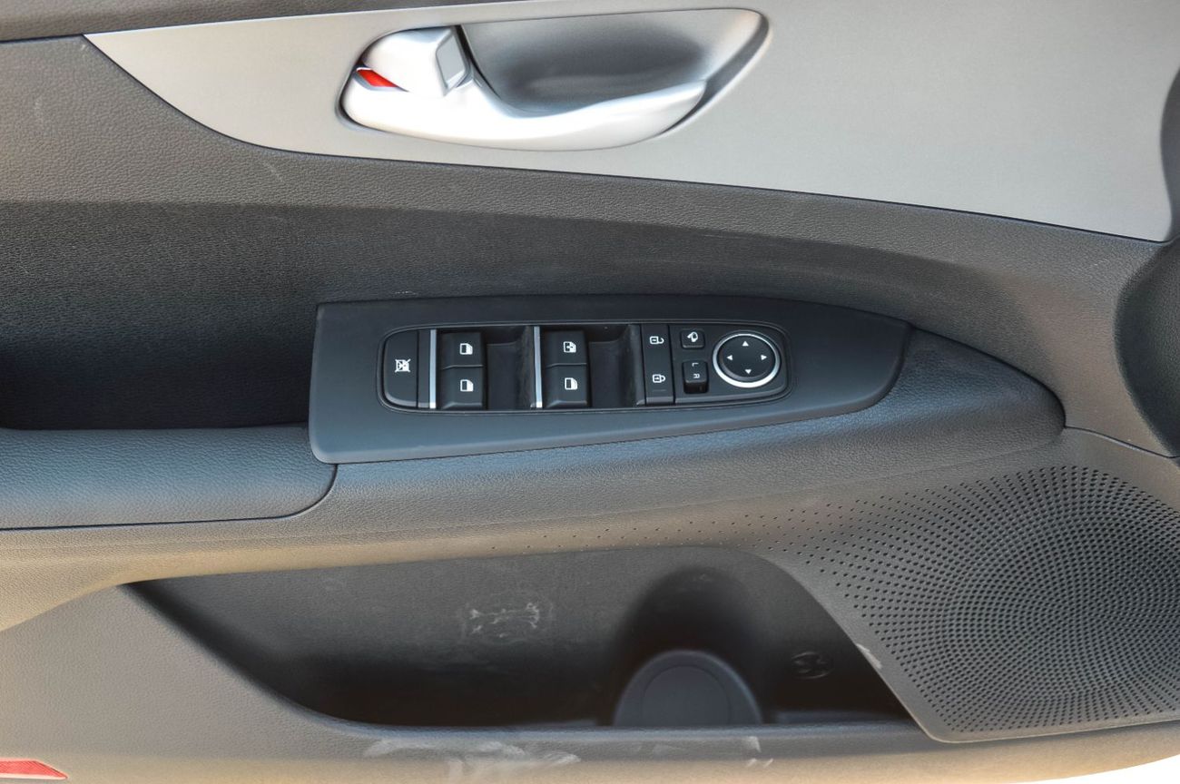 كيا K3 KIA K3 COMFORT 1.5L FWD PETROL SEDAN 2025