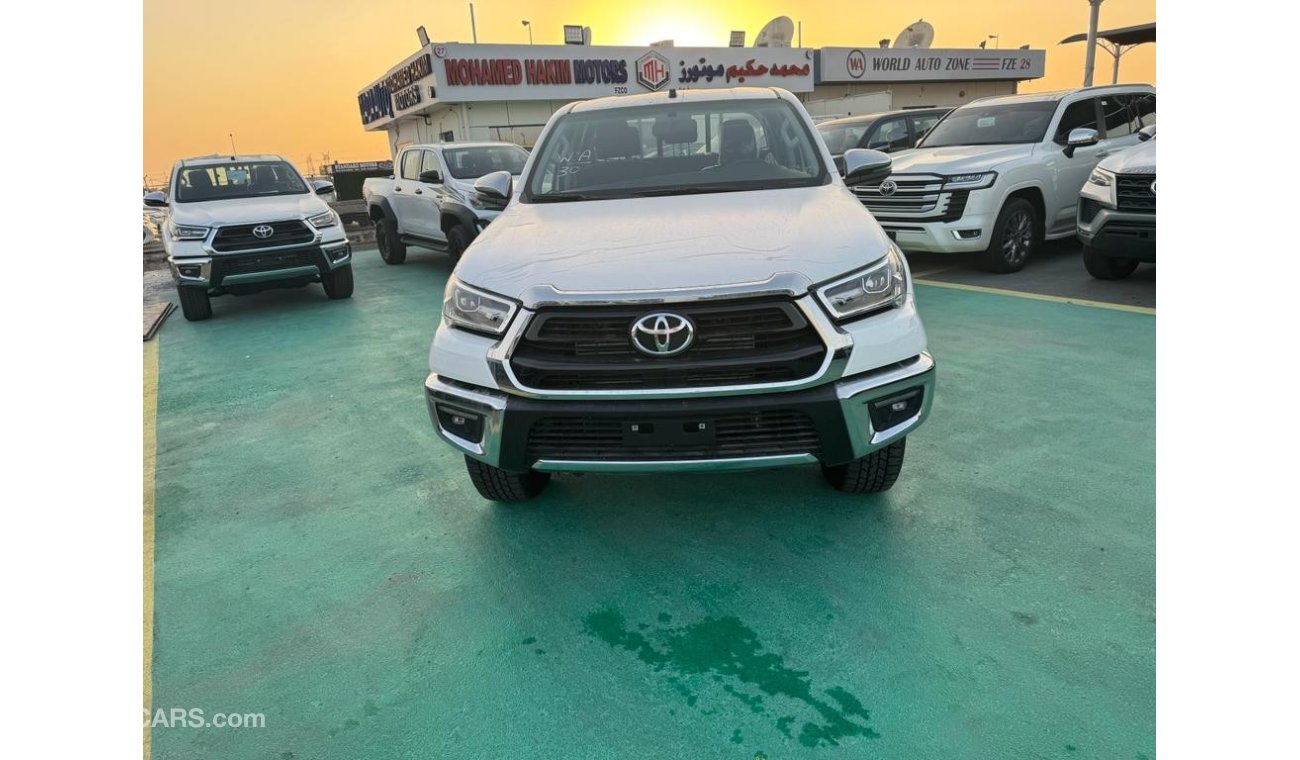 تويوتا هيلوكس 2024 TOYOTA HILUX 2.4L 4X4 MANUAL DIGITAL AC