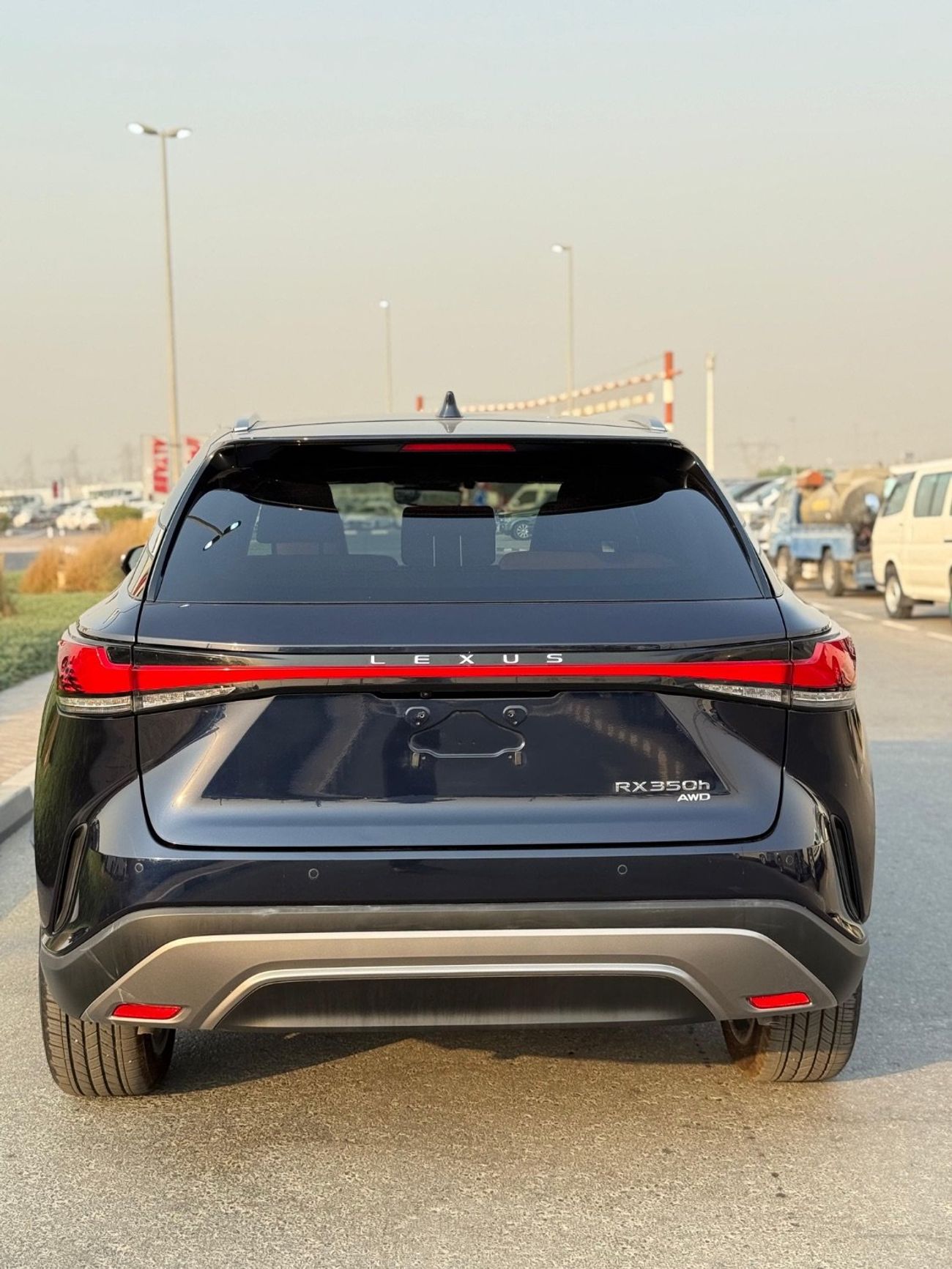 Lexus RX350h Hybrid Base 2.5L Hybrid Base Full Option 2.5L