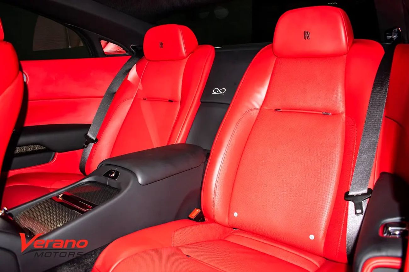 رولز رويس واريث Black Badge | Full Options | Brand | Warranty Service