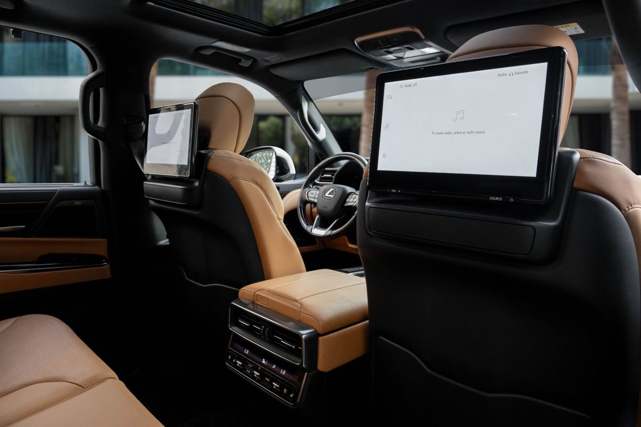 Lexus LX 600 600 Signature | 7,442 P.M  | 0% Downpayment | LOW KMS!