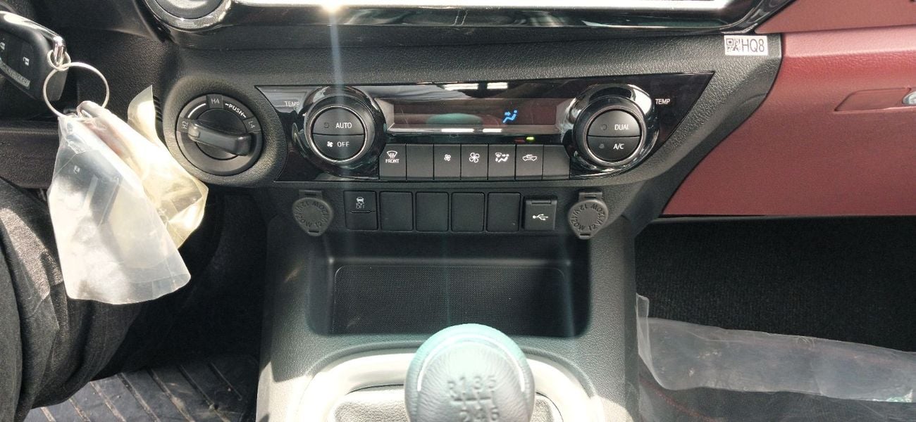 Toyota Hilux Toyota Hilux 2.4L Diesel Manual 2026YM