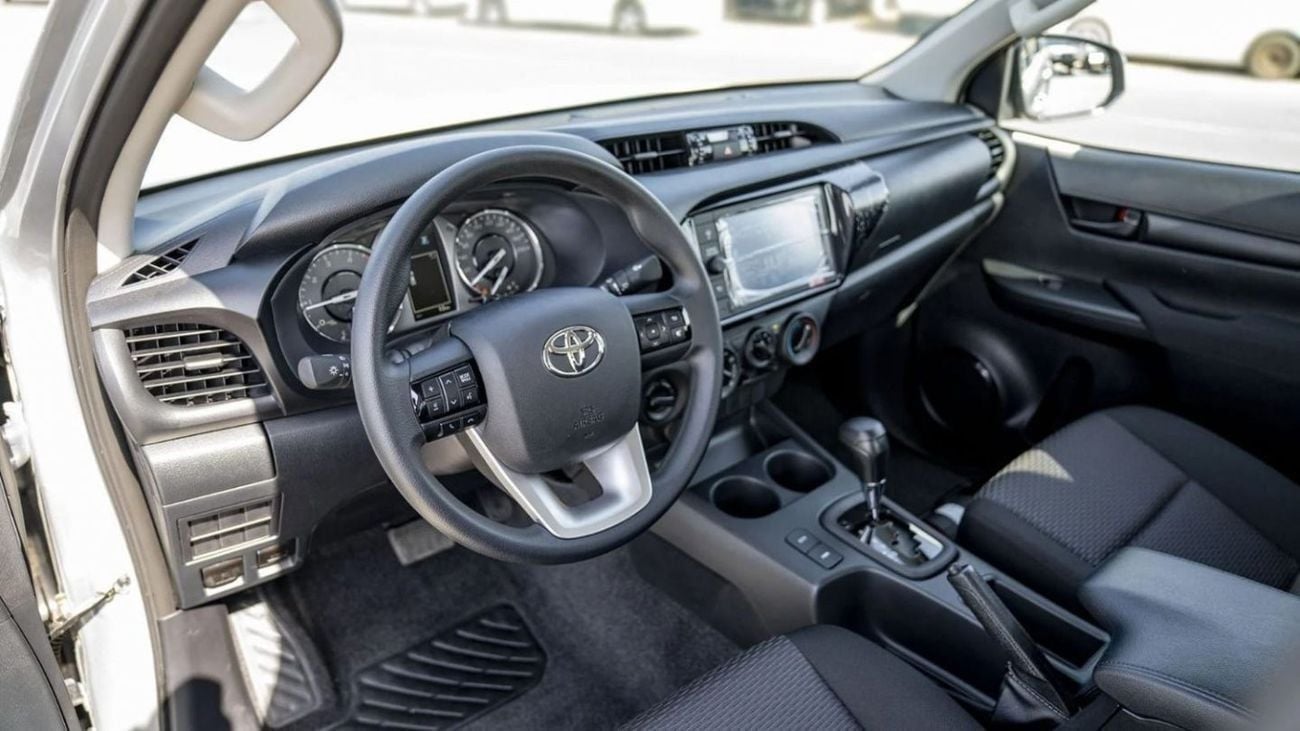 Toyota Hilux GL HILUX 2.4L AT