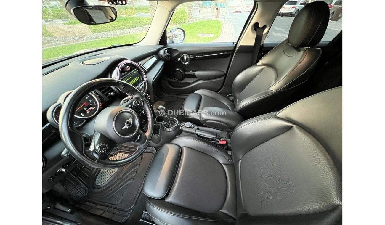 Mini Cooper S MINI COOPER S 2017 FULL OPTION IN PERFECT CONDITION