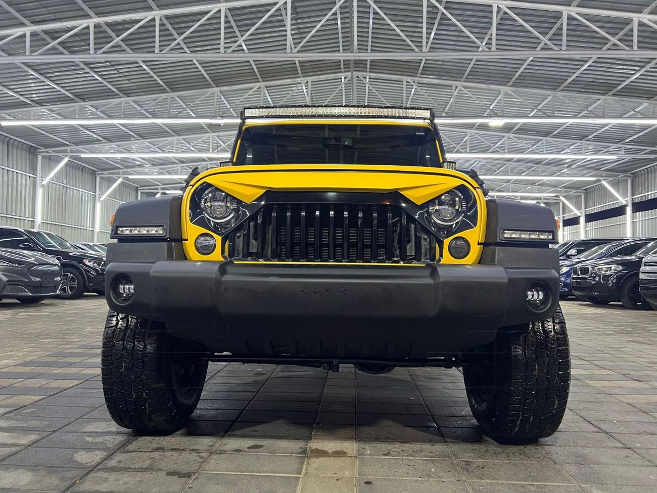 Jeep Wrangler Big Bear Extreme 3.6L A/T