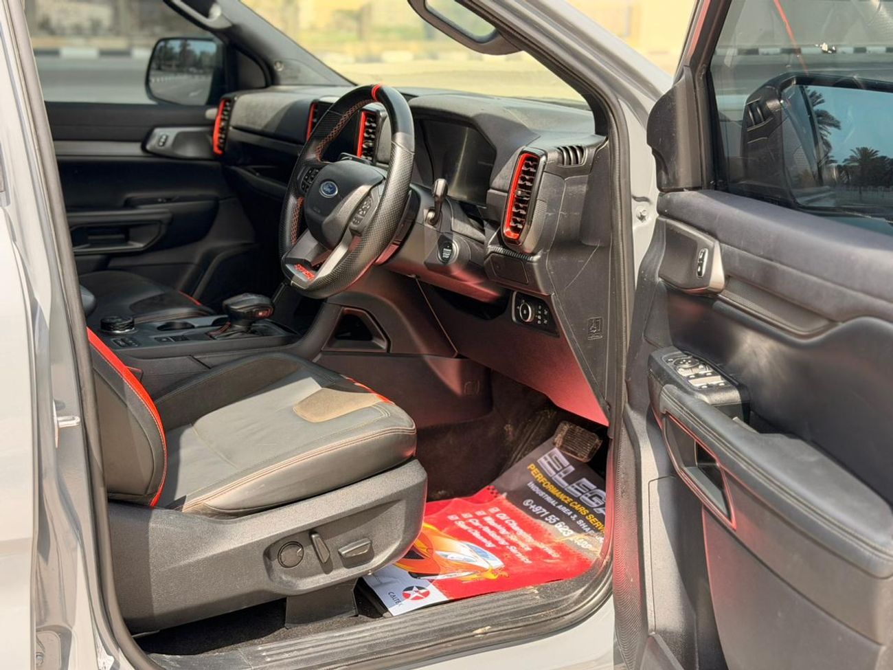 فورد رانجر RAPTOR V6 PETROL RIGHT HAND DRIVE