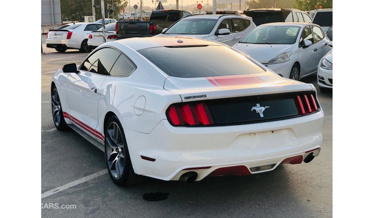 Ford Mustang Ford Mustang 4 cylinder take American perfect condition