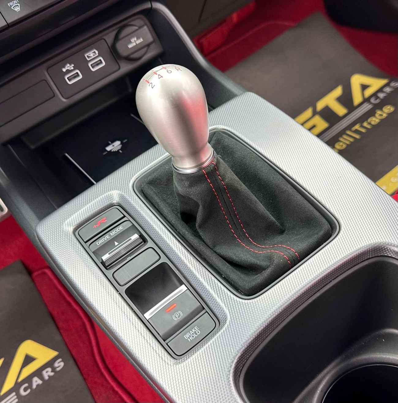 هوندا سيفيك 2024 Honda Civic Type R, 2029 Honda Warranty + Service Contract, Honda Full Service History, GCC