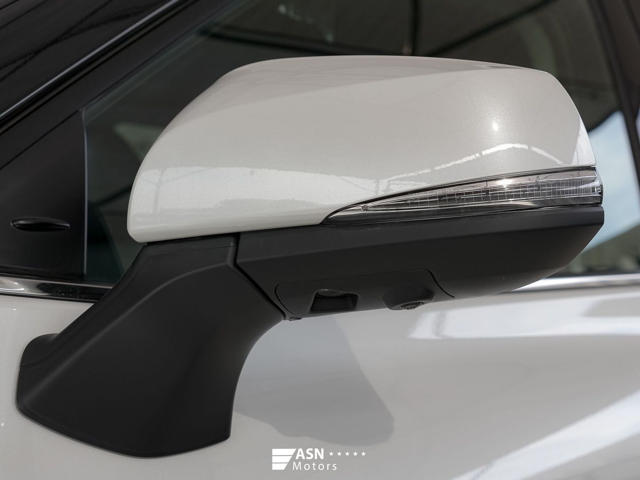 تويوتا هايلاندر 2.5L Hybrid AWD Extreme Edition 7 Seats 2025 (Export Price)