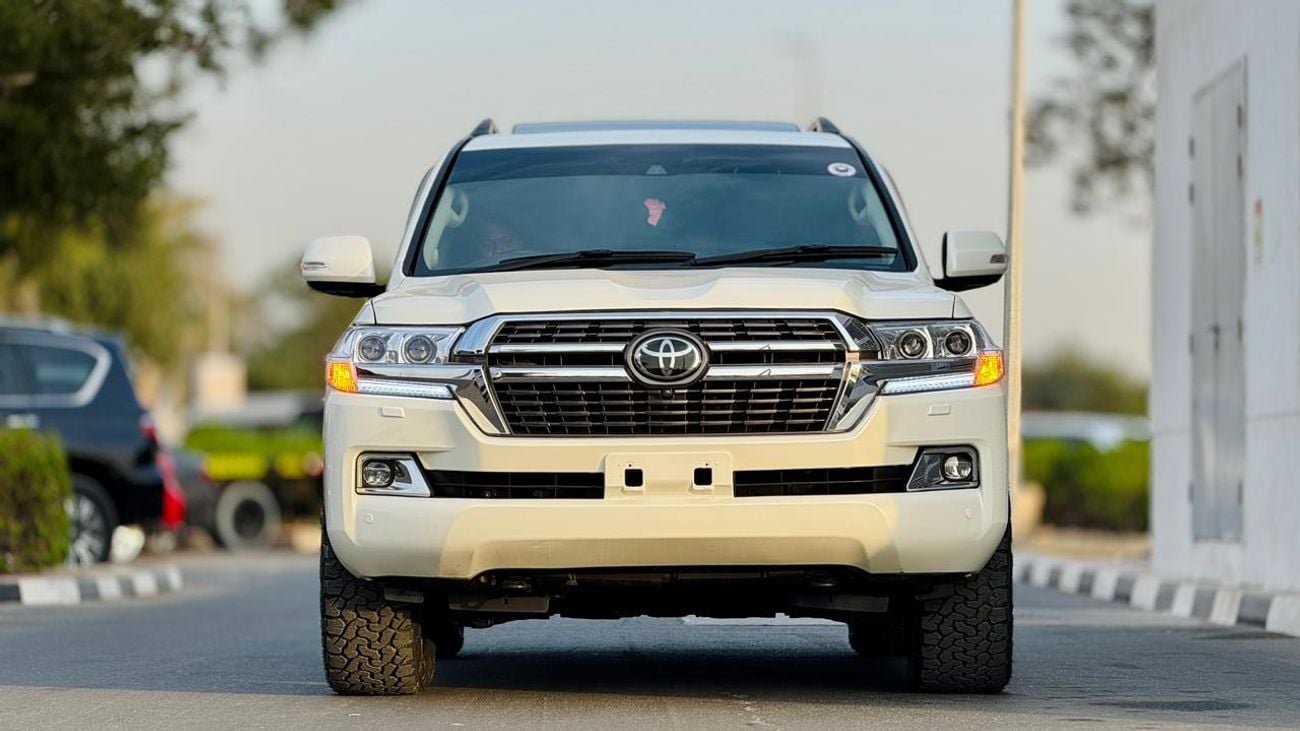 تويوتا لاند كروزر -