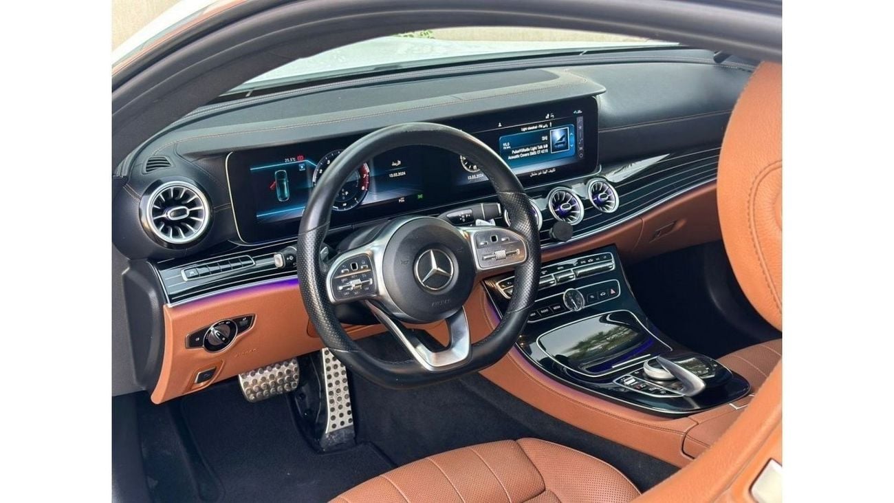 Mercedes-Benz E200 Premium