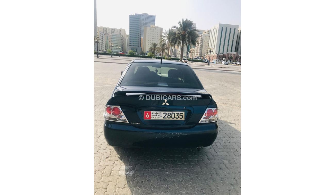 Mitsubishi Lancer Mitsubishi Lancer - GCC 2009 Second owner Machine 1500 - economical Walkway: 188,000 km Top cleaner