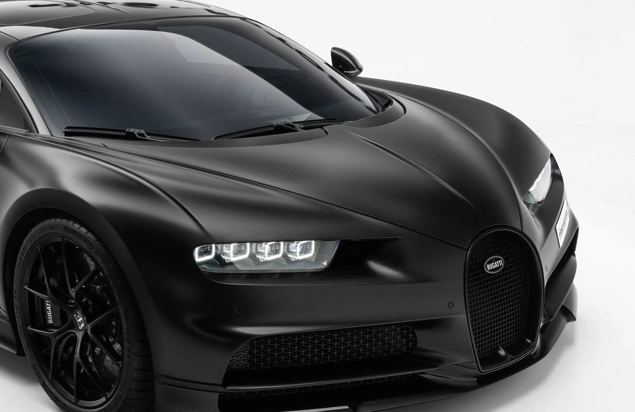 بوغاتي شيرون SPORT 8.0L W16 Quad-Turbocharged Engine