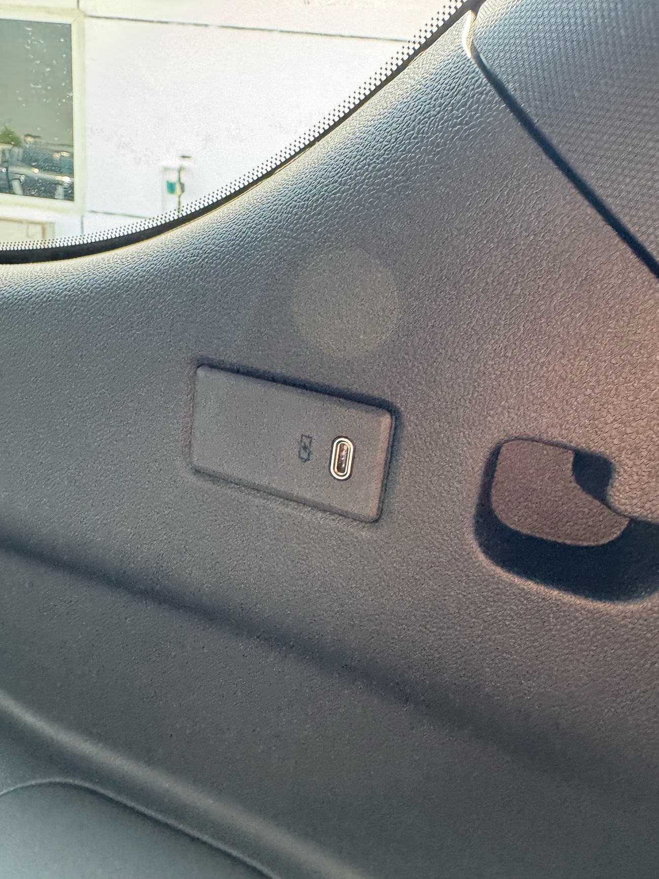 Chevrolet Tahoe Chevrolet Tahoe 2.7L Black Colour Best Price for Export