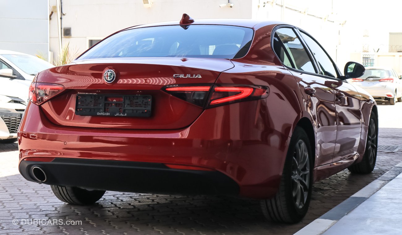 Alfa Romeo Giulia Base