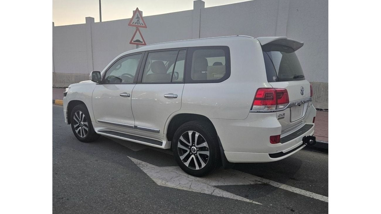 Toyota Land Cruiser GXR GT