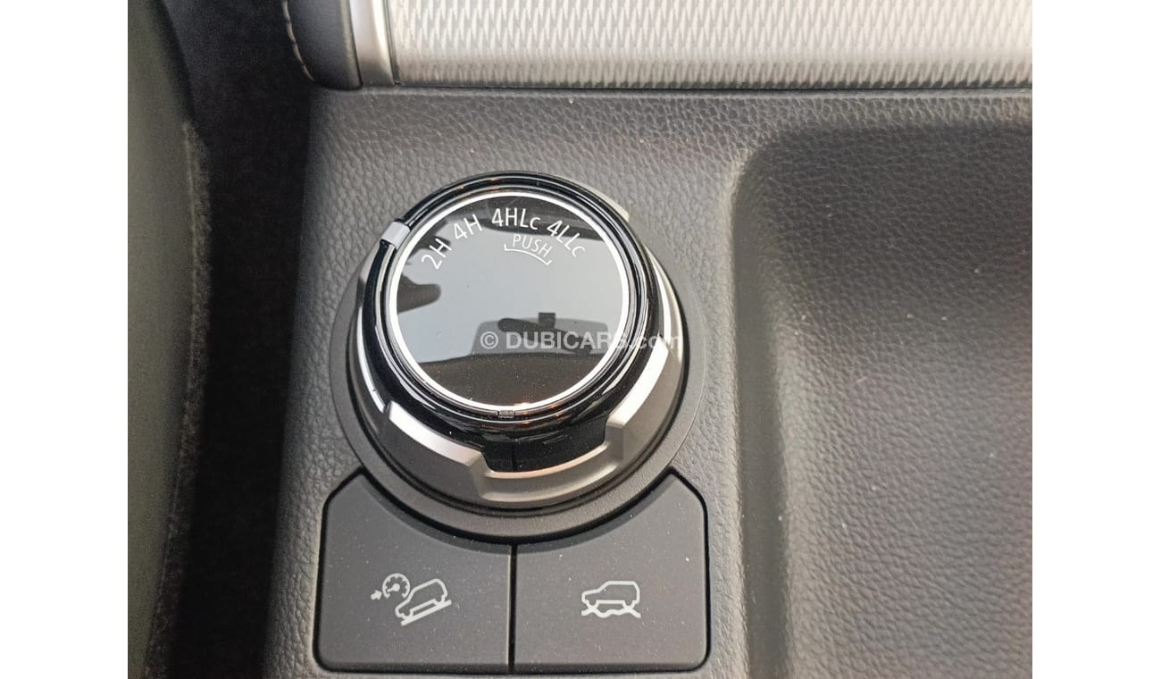 Mitsubishi L200 Sportero 2.4L Diesel / A/T / Push Start / Driver Power Leather Seat / Black Edition (CODE #  L2SPD)