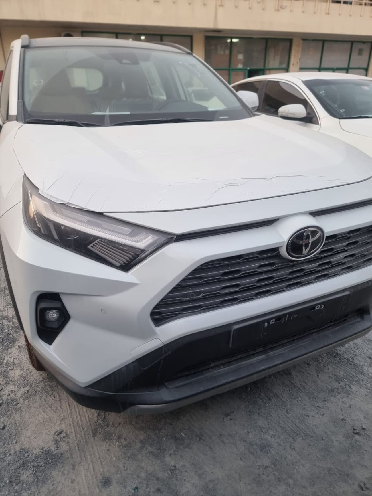 Toyota RAV4 2.5L Hybrid Limited , Electric Seat, Radar, Panoramic Roof, Model 2025 For Export, Saudi Specs