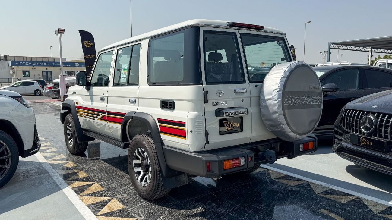 تويوتا لاند كروزر 