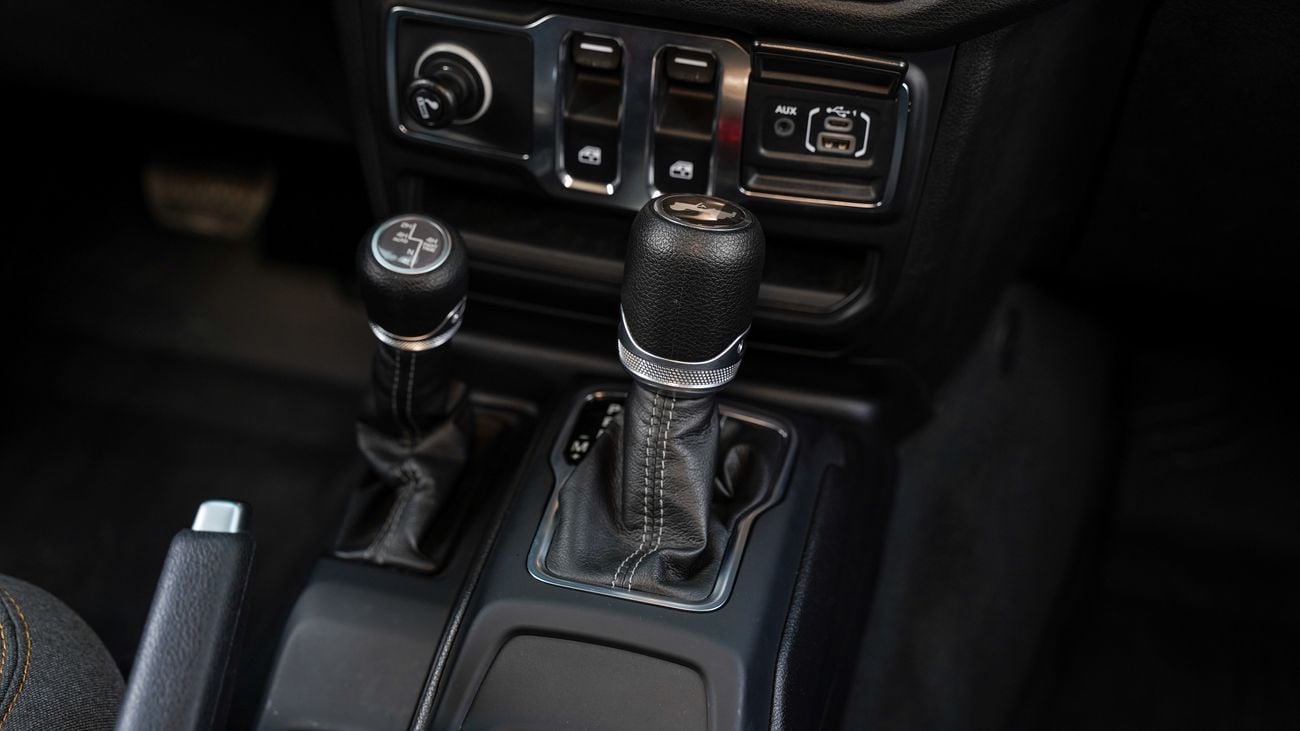 Jeep Wrangler 2.0 sport