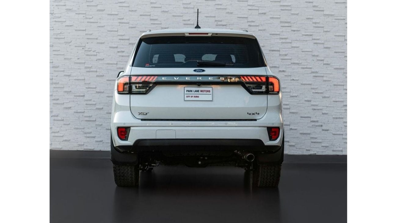 Ford Everest AED 2,359 PM • EVEREST XLT • LOW KMS • OFFICIAL FORD WARRANTY + SERVICE PLAN UNTIL 5-YEARS OR 100K K