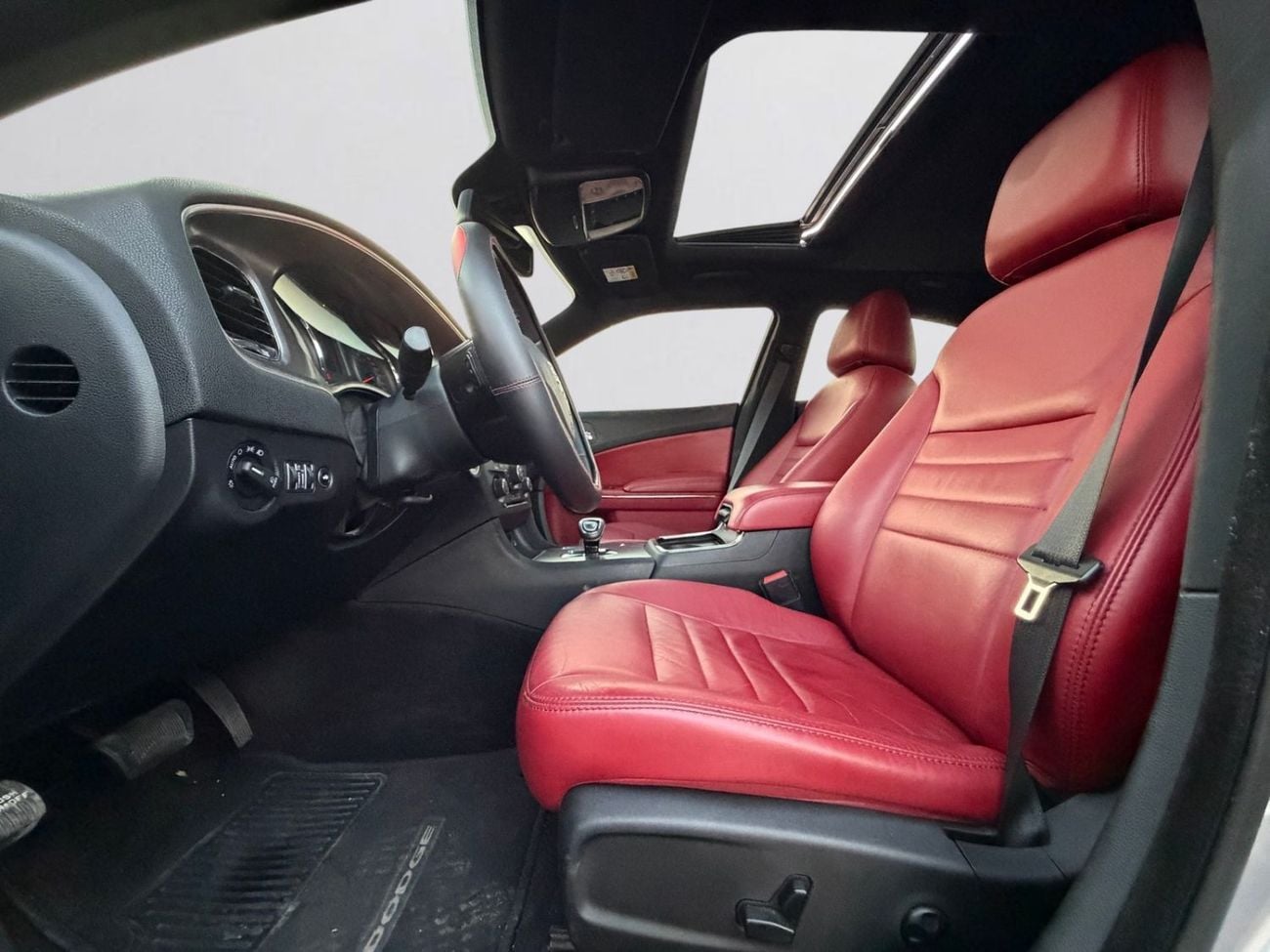 Dodge Charger SXT DODGE CHARGER SXT | 3.6L V6 | 2014 | GCC SPECS