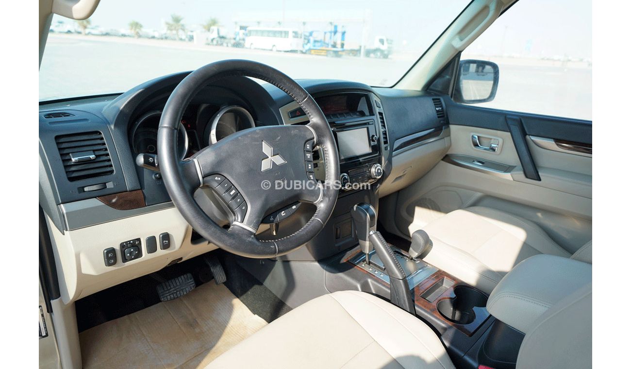 Mitsubishi Pajero 3.8L, GLS Petrol MY2017