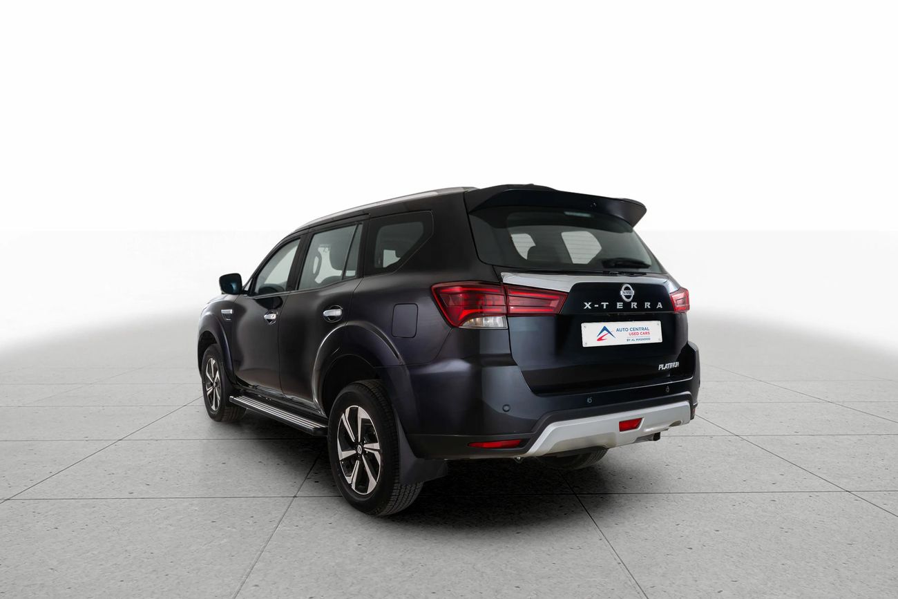 نيسان إكستيرا PLATINUM 2.5