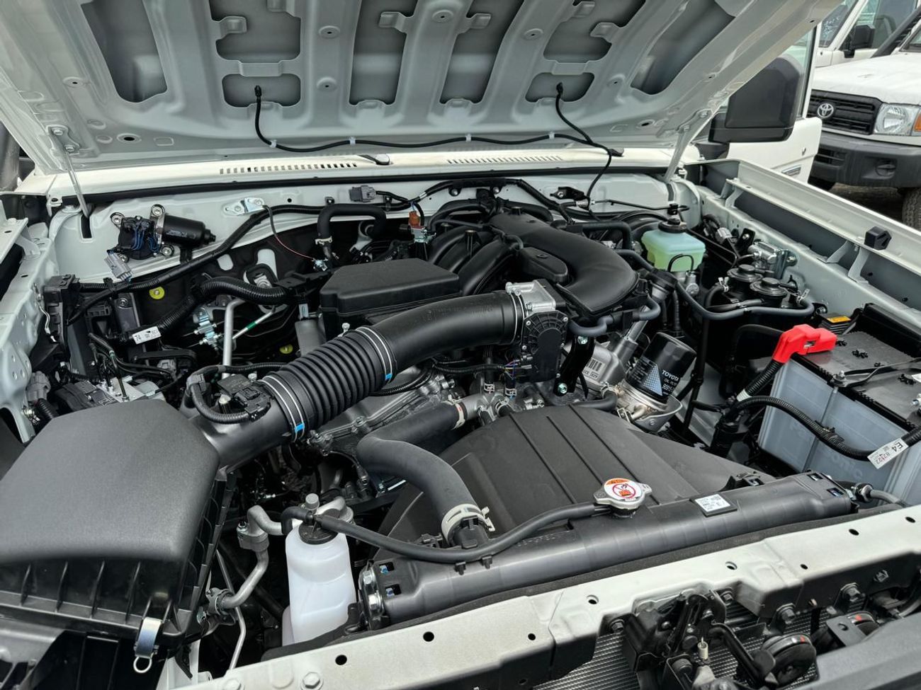 Toyota Land Cruiser Pick Up NEW TOYOTA LC 79 4.0L 4WD DOUBLE CAB PICK-UP – MT