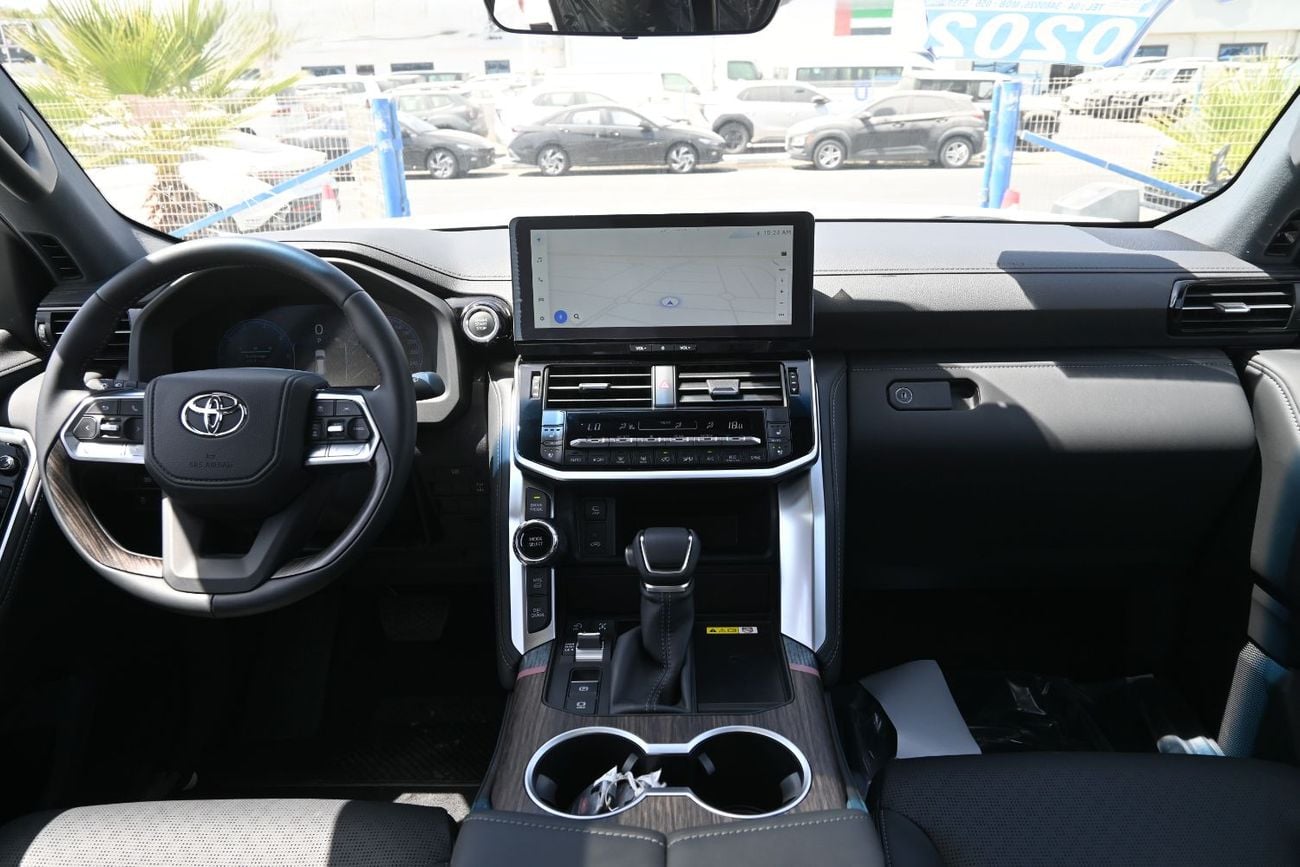 تويوتا لاند كروزر Toyota Land Cruiser VX 3.5L Twin Turbo, V6, 4WD, Model 2026
