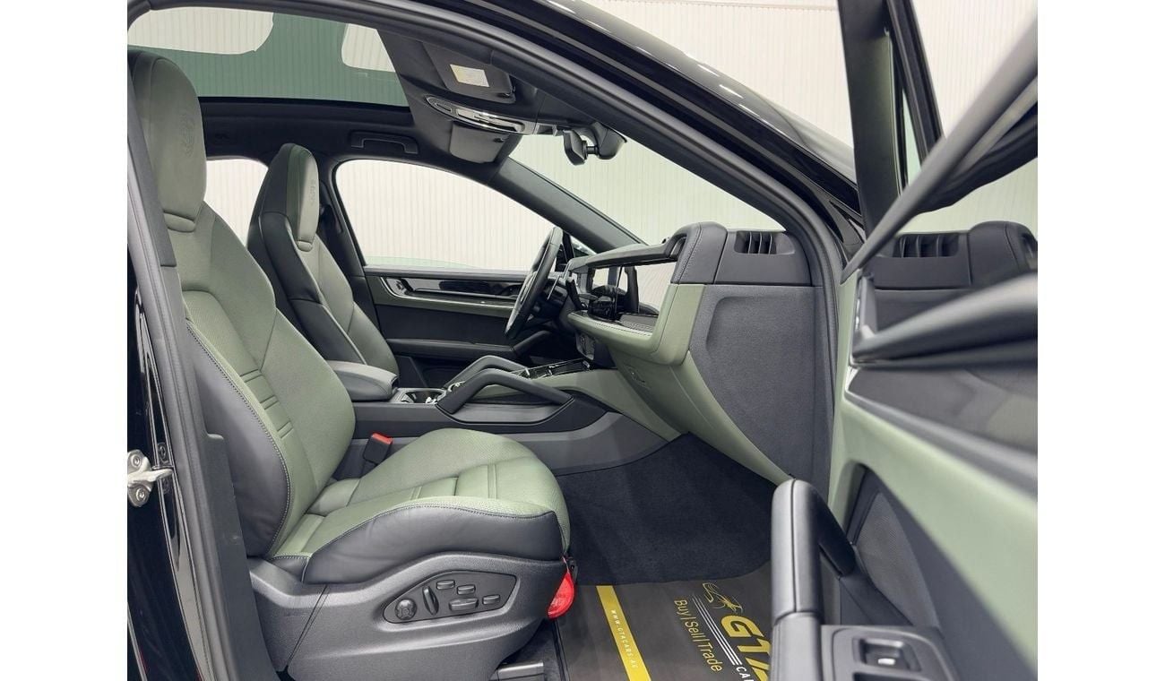 Porsche Cayenne Base Coupe 2024 Porsche Cayenne Coupe, 2028 Porsche Warranty, Carbon Fiber Package, Fully Loaded, Lo