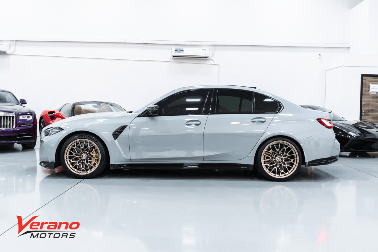 بي أم دبليو M3 CS INDIVIDUAL