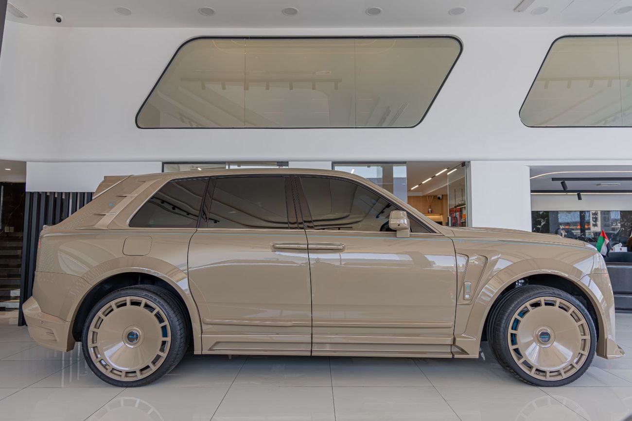 رولز رويس كولينان ROLLS ROYCE COLLINAN - 2025 - BY KEYVANY - 1 OF 1  PERFECT CONDITION - BLACK BADGE