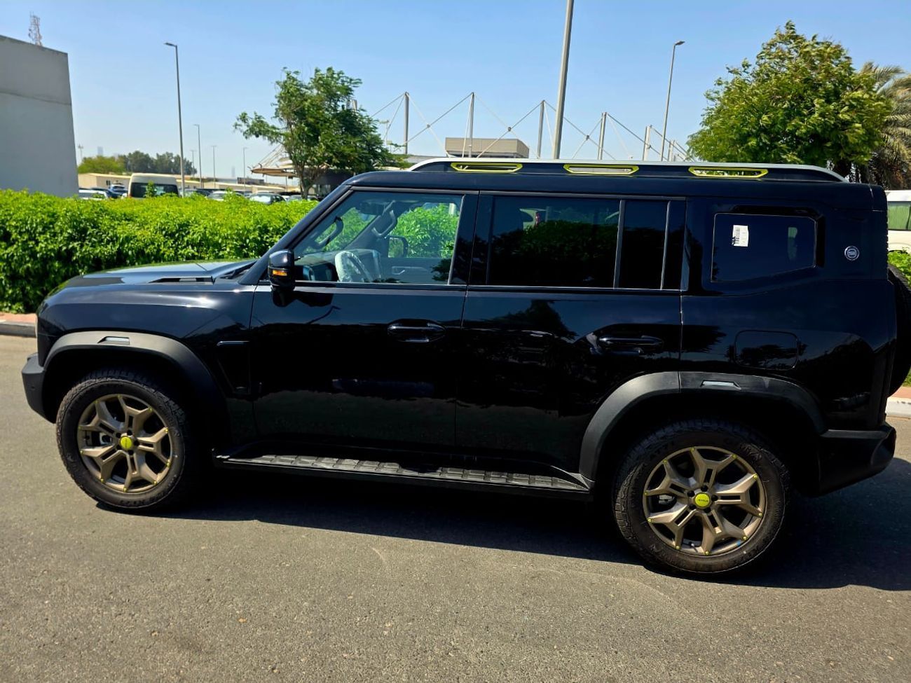 Jetour T2 Luxury 2.0L 8 GEAR SONY SOUND SYSTEM FOR LOCAl