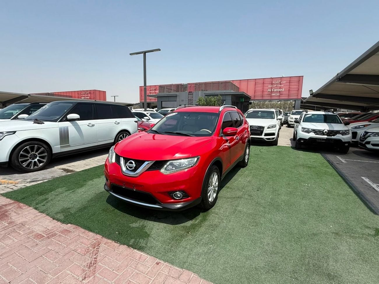 نيسان إكس تريل S مالك أول، مفتاحان، السيارة بحالة ممتازة