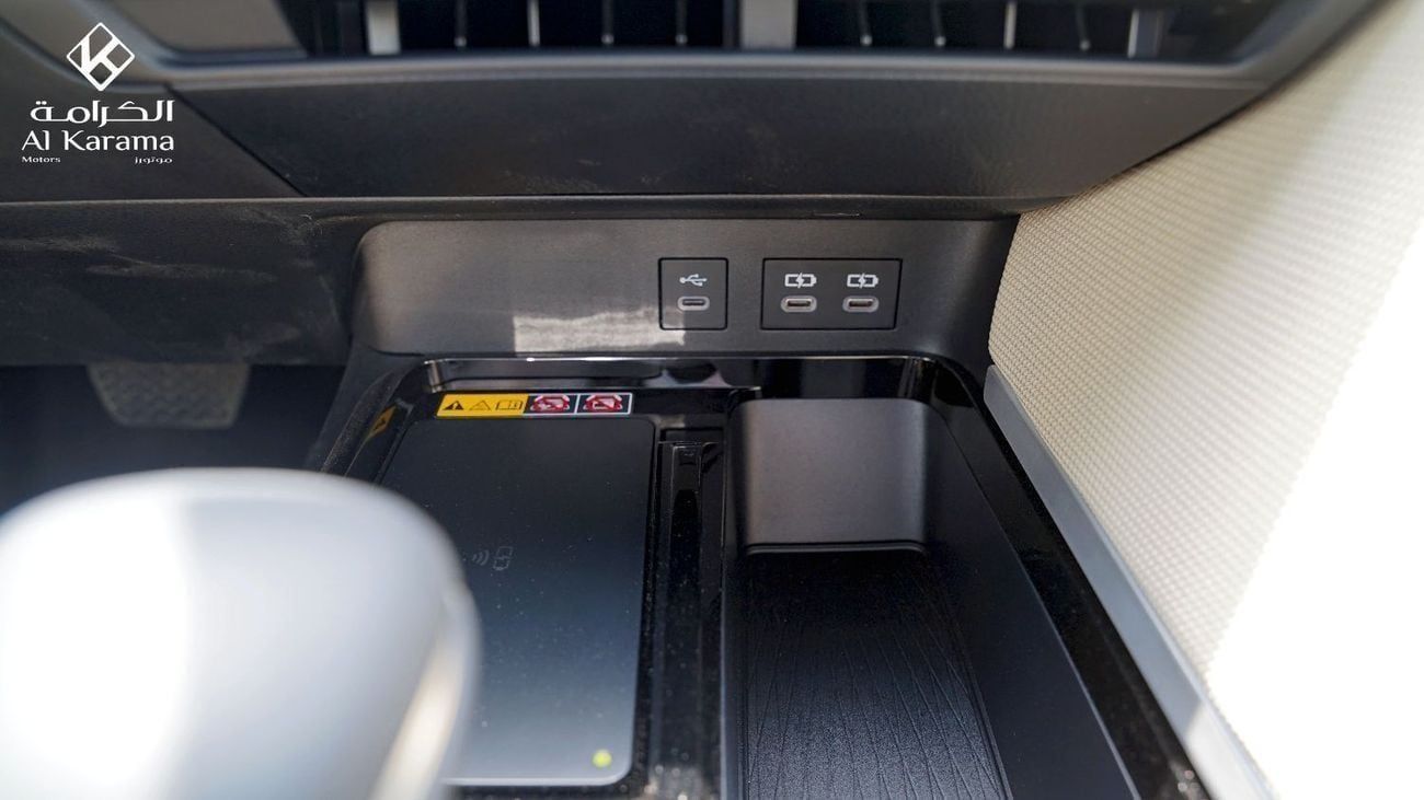 Toyota Camry LE | 2.5L Hybrid |  Wireless Charger | Driver Seat Lumbar Support | Cruise Control