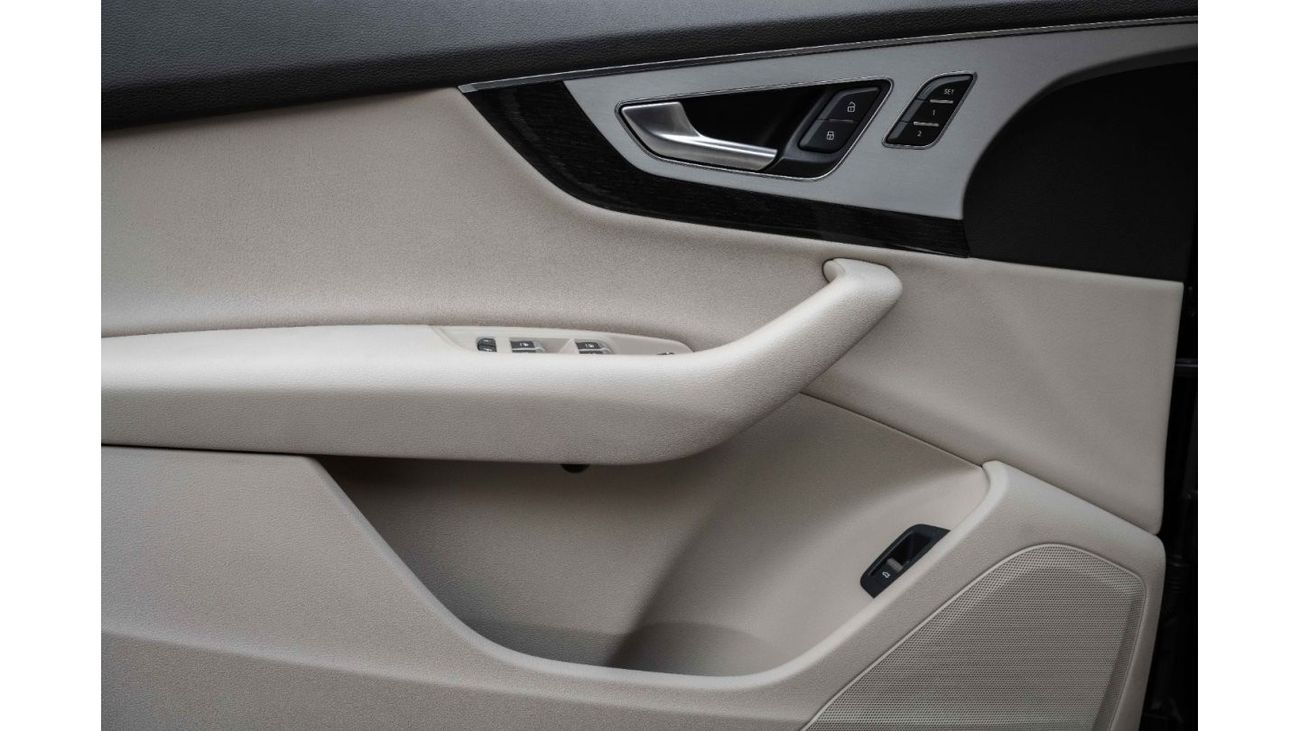 أودي Q7 40 TFSI quattro | 2,840 P.M  | 0% Downpayment | Pristine Condition!