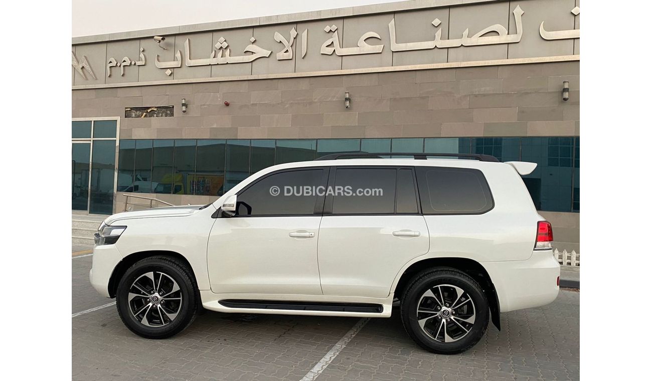 Toyota Land Cruiser GXR