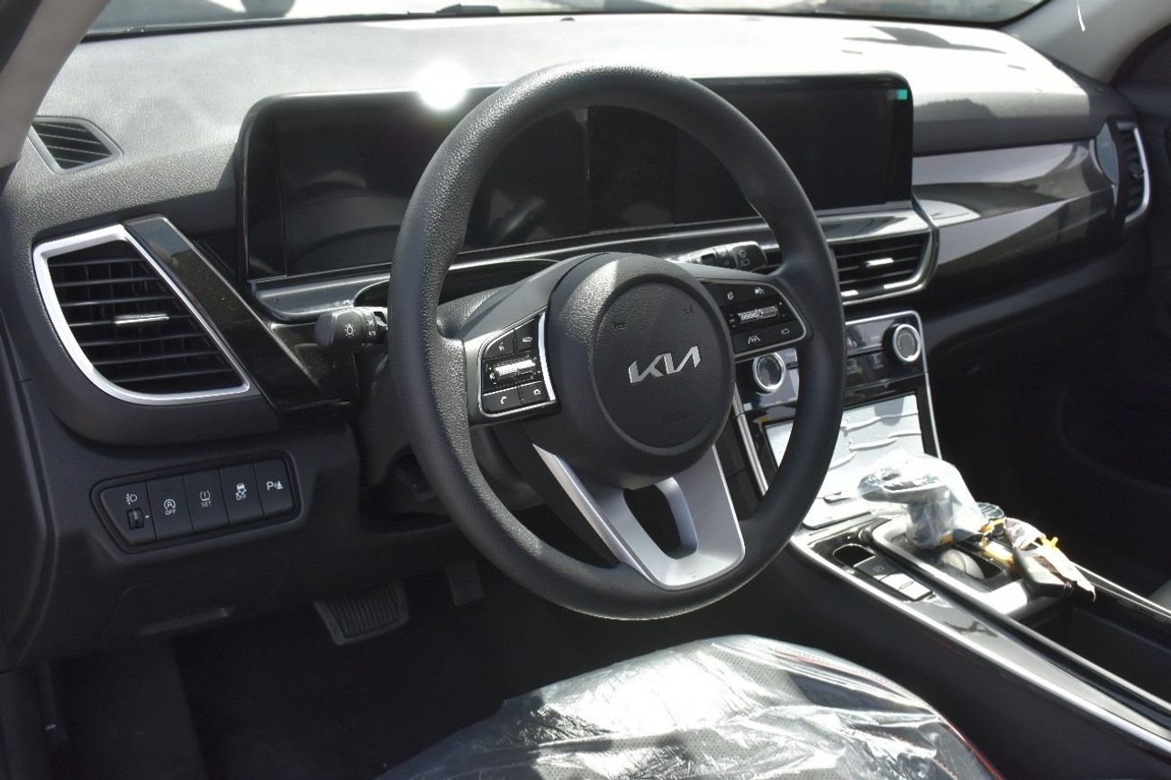 كيا سيلتوس كيا سيلتوس