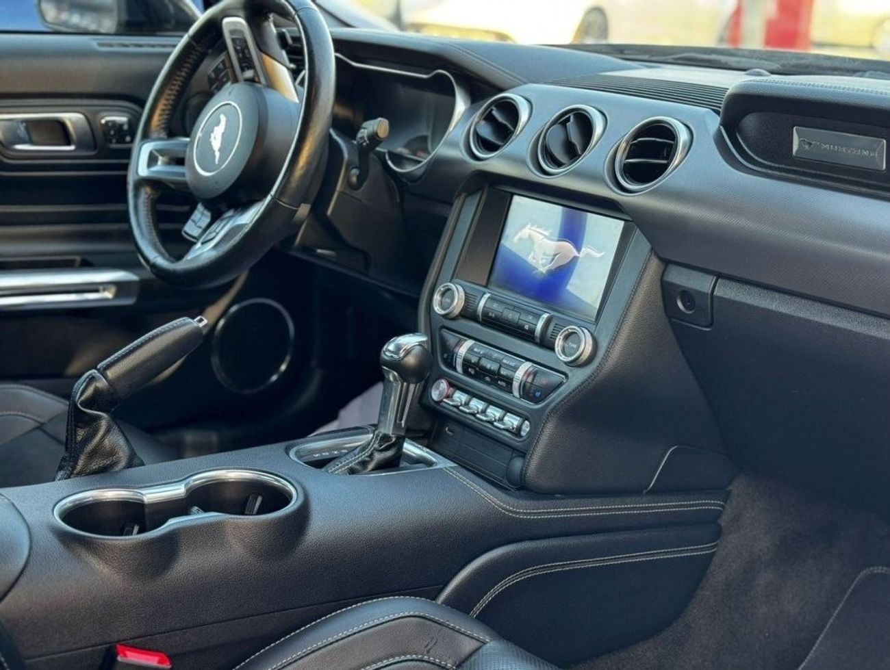 Ford Mustang EcoBoost FORD MUSTANGE