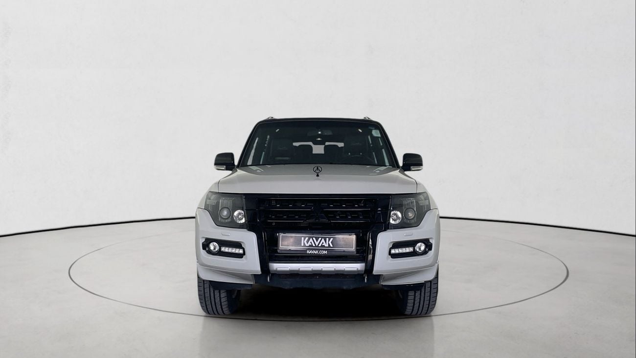 ميتسوبيشي باجيرو Signature Edition | upto AED 20,000 Ramadan Discount | شامل الضمان | 0 ﺪﻔﻋﺓ ﺃﻮﻟﻯ