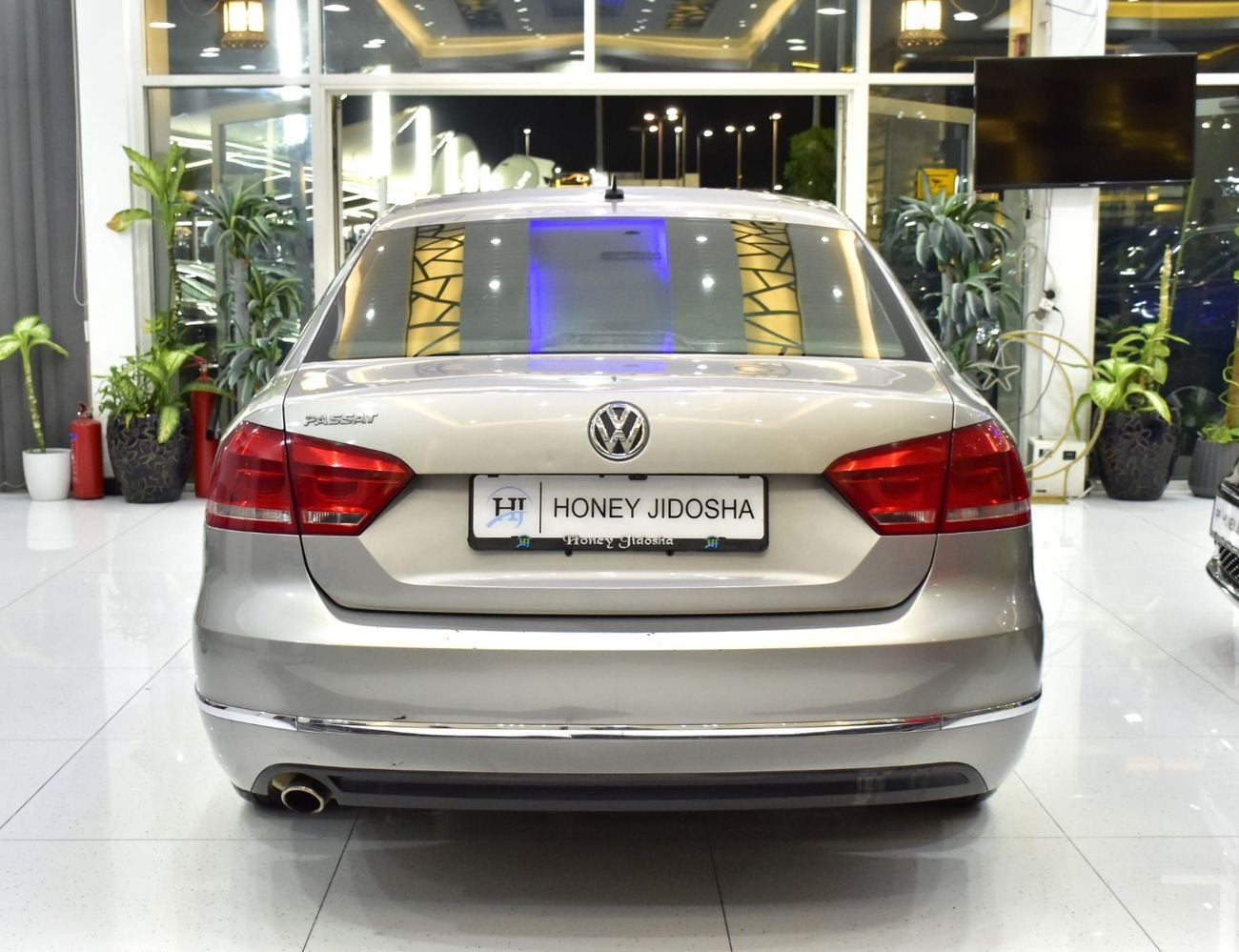 Volkswagen Passat EXCELLENT DEAL for our Volkswagen Passat ( 2013 Model ) in Silver Color GCC Specs