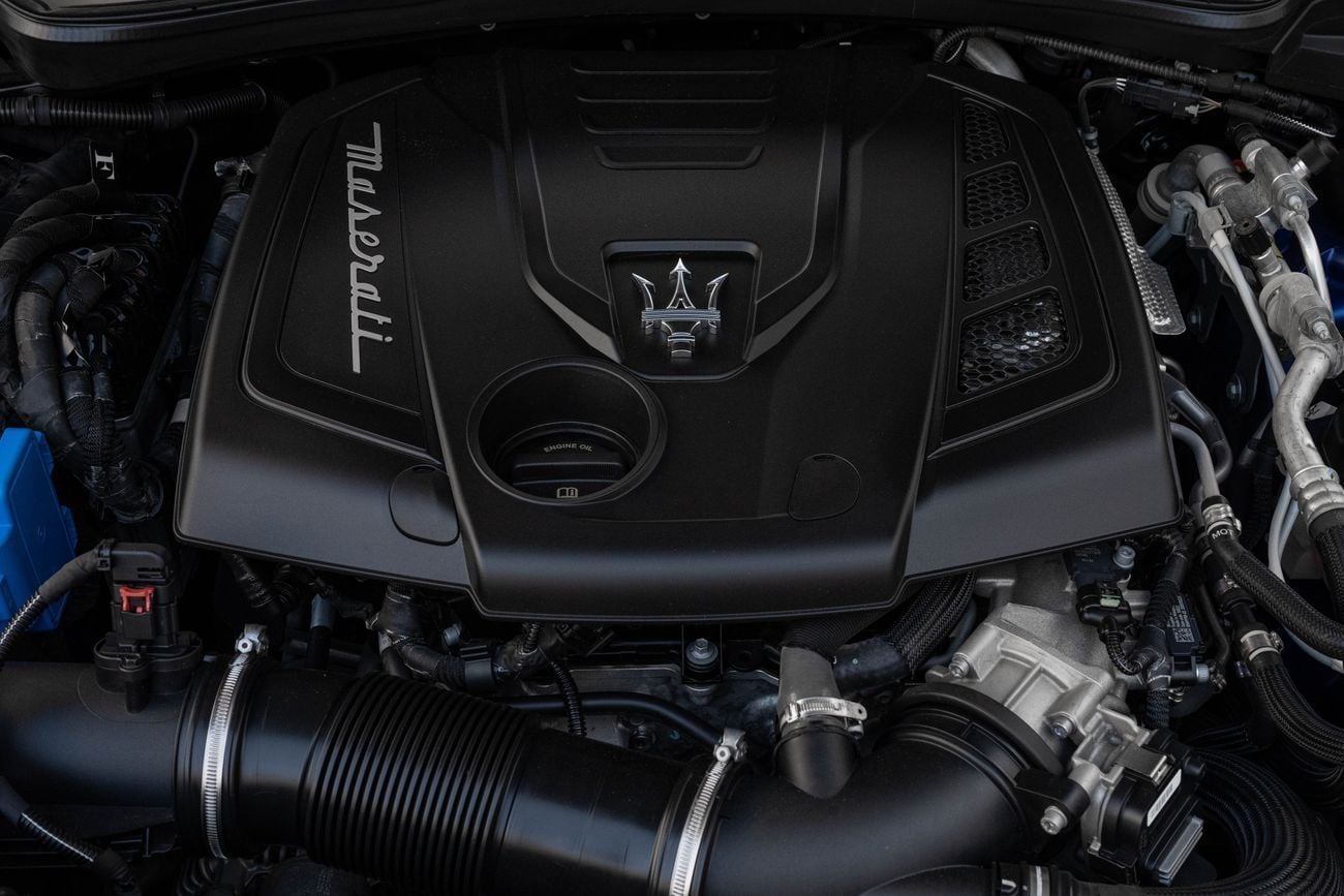 Maserati Ghibli Ghibli GT Hybrid | 2,781 P.M | 0% Downpayment | AL TAYER WARRANTY | Ramadan Offer!