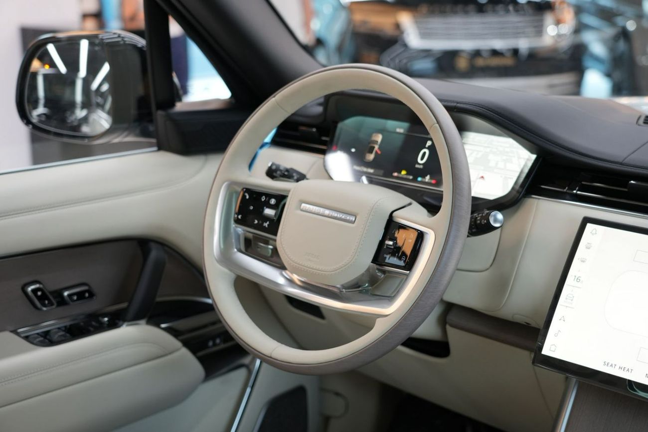 Land Rover Range Rover Range Rover Autobiography V8 P530 | 2026 GCC 0km | Export