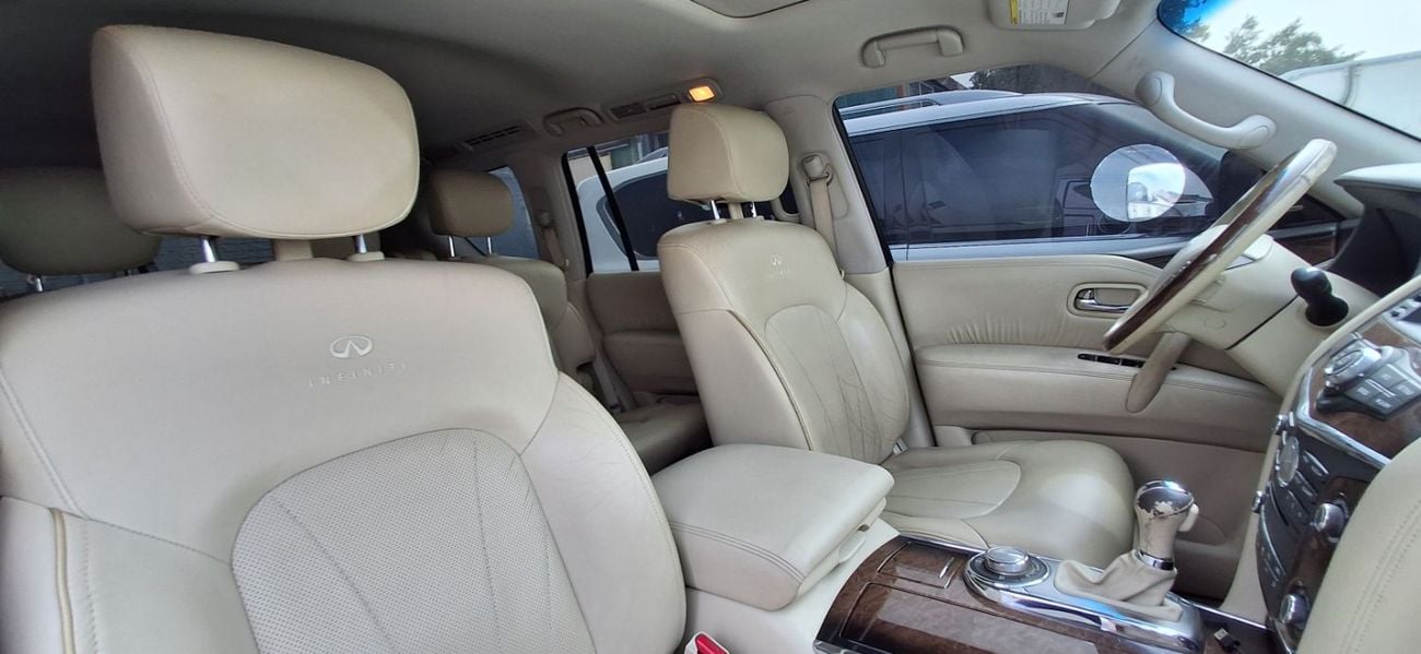 إنفينيتي QX80 Black Edition 8 5.6L