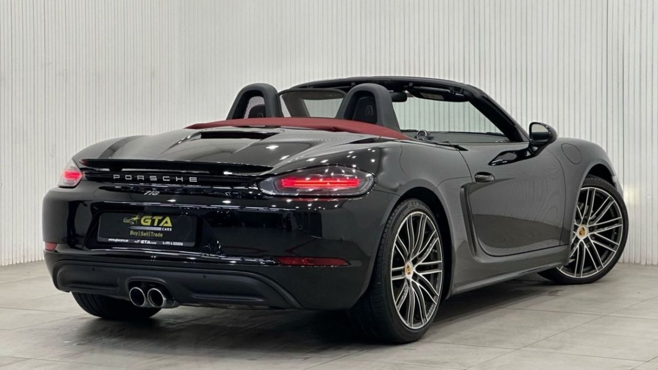 Porsche 718 Boxster Std 2017 Porsche 718 Boxster, Warranty, Full Porsche Service History, Excellent Condition, GCC