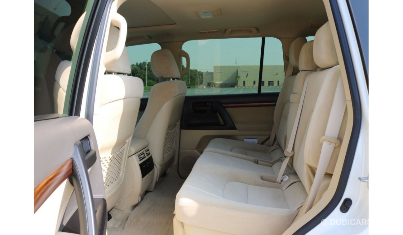 تويوتا لاند كروزر 2017 | LAND CRUISER EXR V6 - WITH GCC SPECS AND EXCELLENT CONDITION - INC VAT