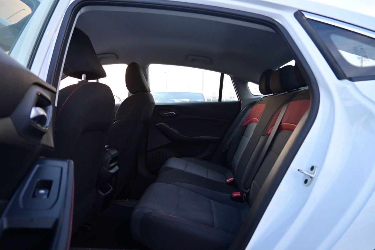 MG 5 MG5 1.5L, Manual Petrol, Model 2025 Color White